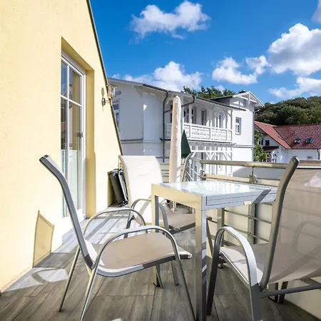 Vogelsang 10 Lachmöwe Villa Binz